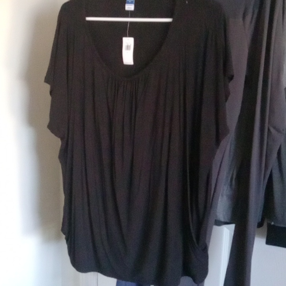 Old navy maternity blouse